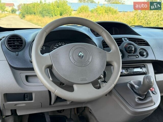 Сірий Рено Кєнгу, об'ємом двигуна 1.6 л та пробігом 192 тис. км за 7199 $, фото 54 на Automoto.ua