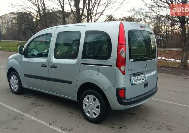 Серый Рено Кенгу, объемом двигателя 1.5 л и пробегом 250 тыс. км за 6900 $, фото 6 на Automoto.ua