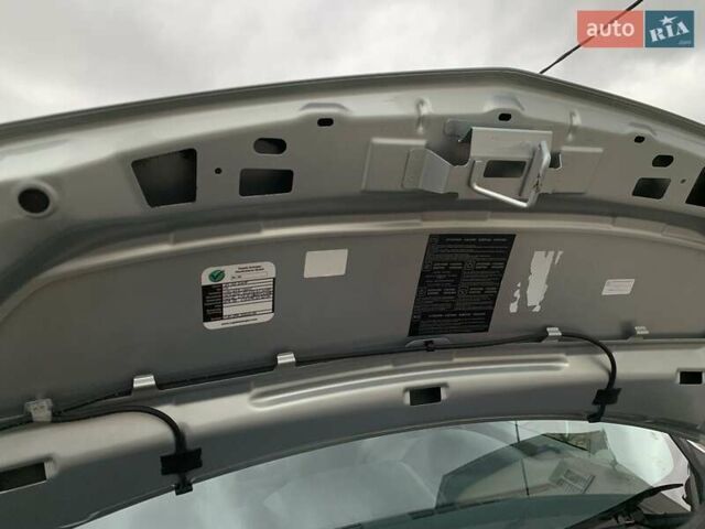 Рено Кєнгу 2010 у Івано-Франківську на Automoto.ua Сірий Рено Кєнгу, об'ємом двигуна 1.6 л та пробігом 220 тис. км за 7700 $, фото 73 на Automoto.ua