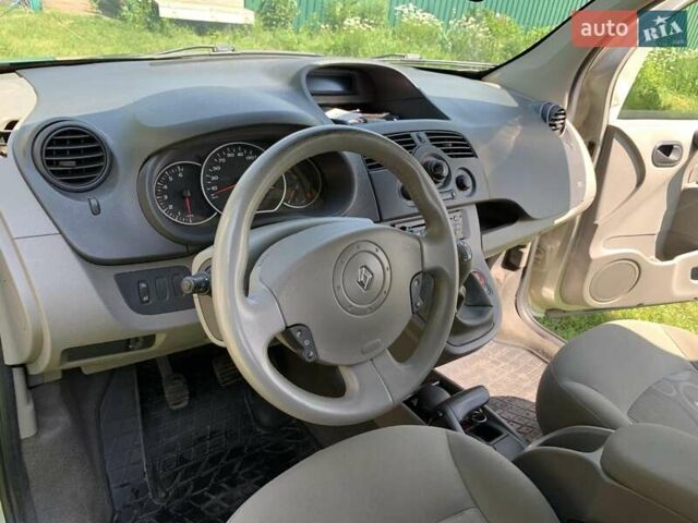 Сірий Рено Кєнгу, об'ємом двигуна 1.5 л та пробігом 276 тис. км за 7500 $, фото 12 на Automoto.ua