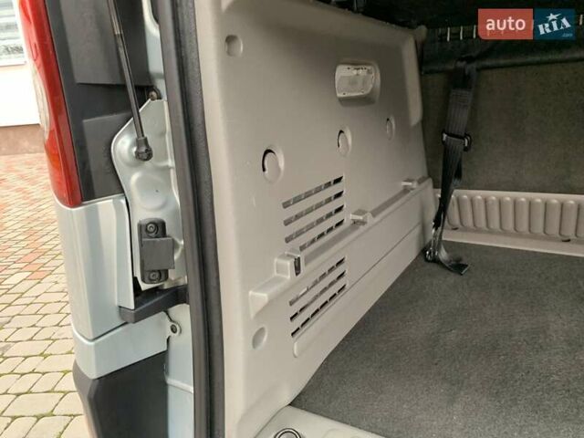 Рено Кєнгу 2010 у Івано-Франківську на Automoto.ua Сірий Рено Кєнгу, об'ємом двигуна 1.6 л та пробігом 220 тис. км за 7700 $, фото 62 на Automoto.ua