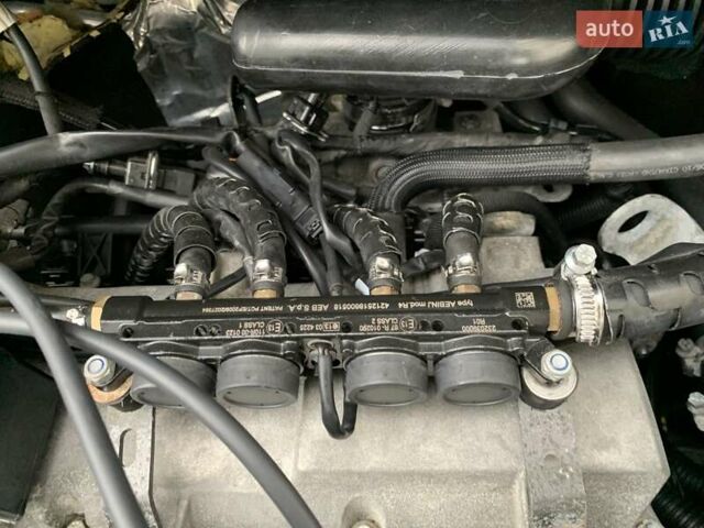 Рено Кєнгу 2010 у Івано-Франківську на Automoto.ua Сірий Рено Кєнгу, об'ємом двигуна 1.6 л та пробігом 220 тис. км за 7700 $, фото 75 на Automoto.ua