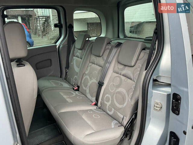 Сірий Рено Кєнгу, об'ємом двигуна 1.5 л та пробігом 243 тис. км за 7700 $, фото 12 на Automoto.ua