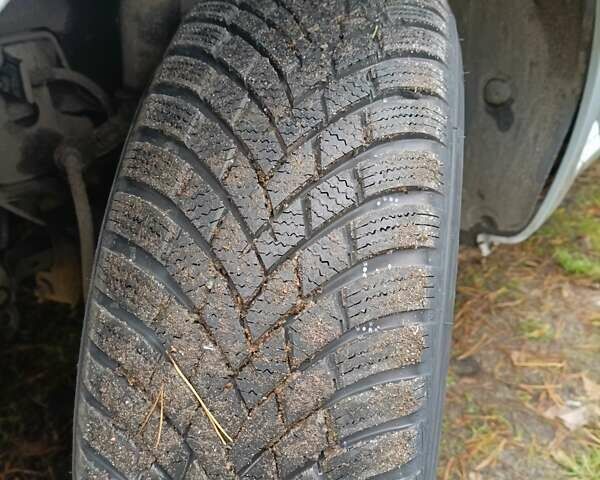 Серый Рено Кенгу, объемом двигателя 1.5 л и пробегом 204 тыс. км за 6400 $, фото 16 на Automoto.ua