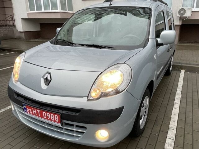 Сірий Рено Кєнгу, об'ємом двигуна 1.5 л та пробігом 243 тис. км за 7700 $, фото 1 на Automoto.ua