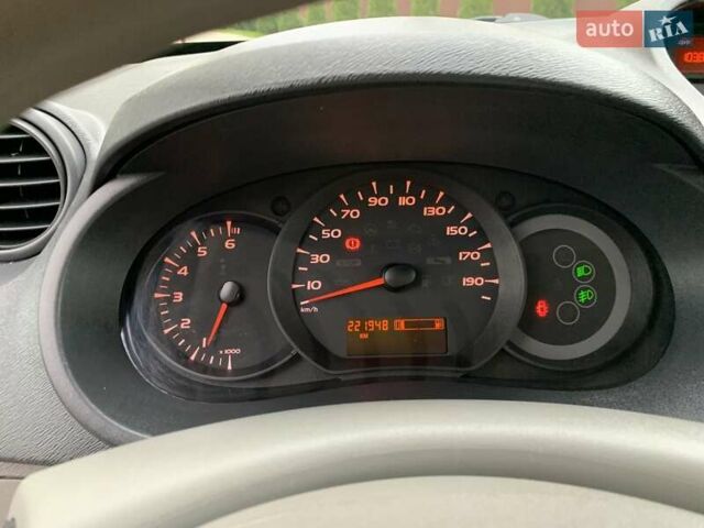 Рено Кєнгу 2010 у Івано-Франківську на Automoto.ua Сірий Рено Кєнгу, об'ємом двигуна 1.6 л та пробігом 220 тис. км за 7700 $, фото 40 на Automoto.ua