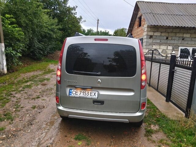 Рено Кенгу 2010 в Черновцах на Automoto.ua Серый Рено Кенгу, объемом двигателя 1.5 л и пробегом 248 тыс. км за 7700 $, фото 3 на Automoto.ua