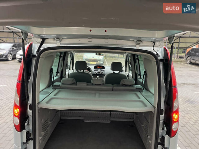 Сірий Рено Кєнгу, об'ємом двигуна 1.5 л та пробігом 243 тис. км за 7700 $, фото 10 на Automoto.ua