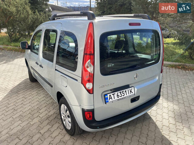 Рено Кєнгу 2011 у Івано-Франківську на Automoto.ua Сірий Рено Кєнгу, об'ємом двигуна 1.46 л та пробігом 250 тис. км за 7999 $, фото 10 на Automoto.ua