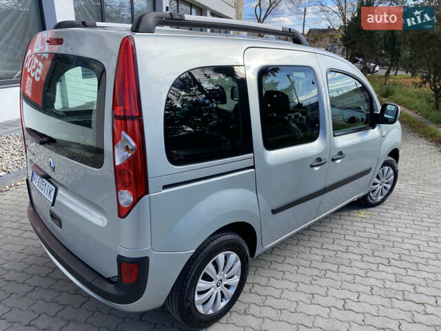 Рено Кєнгу 2011 у Івано-Франківську на Automoto.ua Сірий Рено Кєнгу, об'ємом двигуна 1.46 л та пробігом 250 тис. км за 7999 $, фото 17 на Automoto.ua