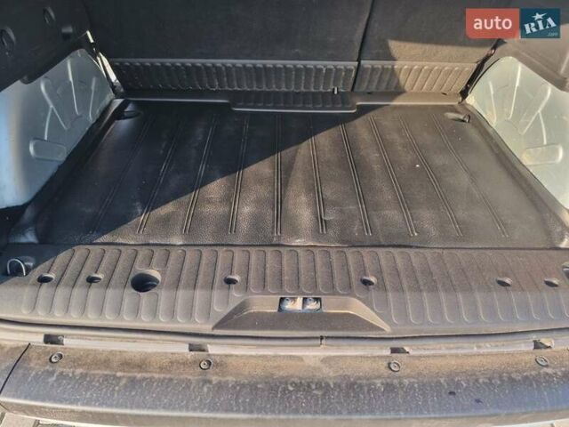 Рено Кенгу 2011 в Луцке на Automoto.ua Серый Рено Кенгу, объемом двигателя 1.46 л и пробегом 190 тыс. км за 7500 $, фото 28 на Automoto.ua