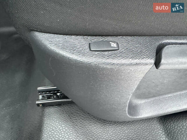 Сірий Рено Кєнгу, об'ємом двигуна 1.5 л та пробігом 220 тис. км за 9600 $, фото 38 на Automoto.ua