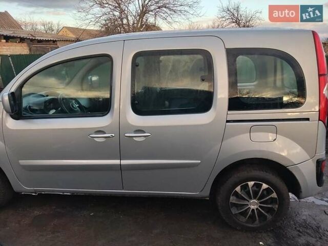 Серый Рено Кенгу, объемом двигателя 1.46 л и пробегом 295 тыс. км за 6300 $, фото 1 на Automoto.ua