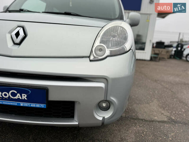 Сірий Рено Кєнгу, об'ємом двигуна 1.5 л та пробігом 227 тис. км за 9500 $, фото 20 на Automoto.ua