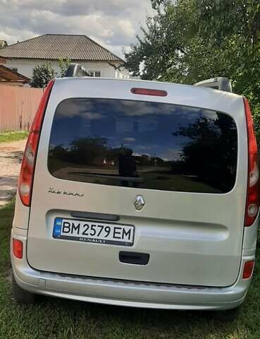 Рено Кєнгу 2012 у Кролевце на Automoto.ua Сірий Рено Кєнгу, об'ємом двигуна 1.5 л та пробігом 228 тис. км за 8500 $, фото 2 на Automoto.ua