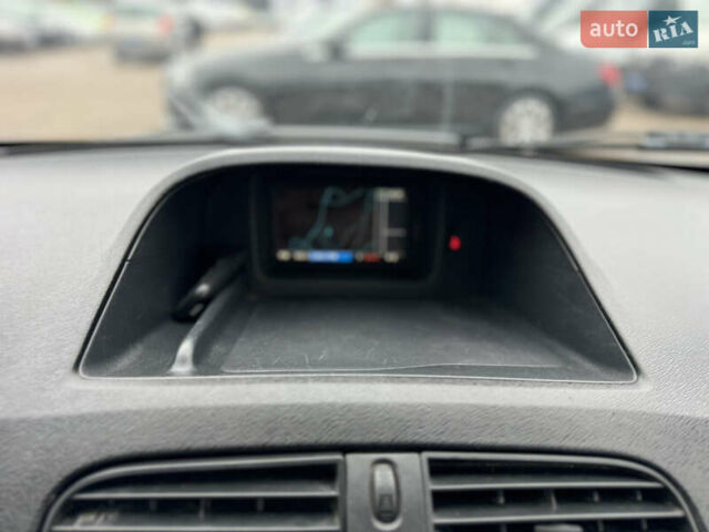 Сірий Рено Кєнгу, об'ємом двигуна 1.5 л та пробігом 227 тис. км за 9500 $, фото 39 на Automoto.ua