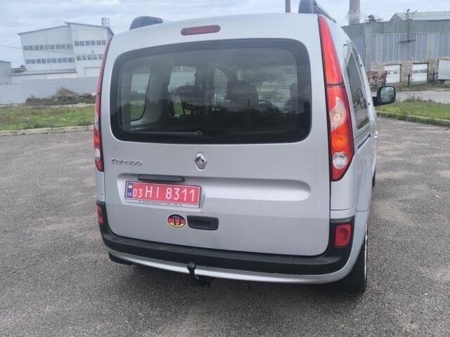 Сірий Рено Кєнгу, об'ємом двигуна 1.5 л та пробігом 203 тис. км за 8850 $, фото 3 на Automoto.ua