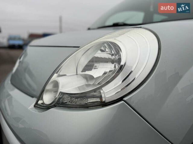 Сірий Рено Кєнгу, об'ємом двигуна 1.5 л та пробігом 227 тис. км за 9500 $, фото 18 на Automoto.ua