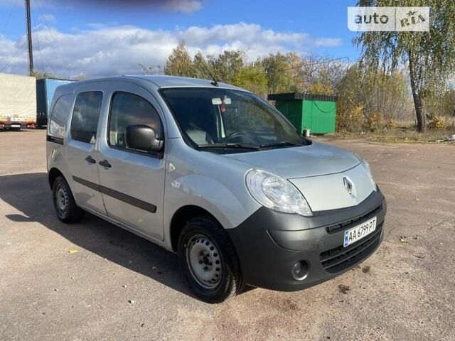 Сірий Рено Кєнгу, об'ємом двигуна 1.46 л та пробігом 375 тис. км за 5100 $, фото 2 на Automoto.ua