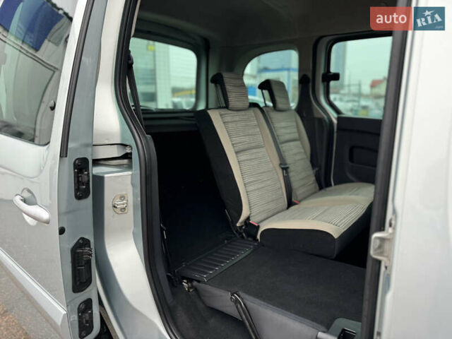 Сірий Рено Кєнгу, об'ємом двигуна 1.5 л та пробігом 227 тис. км за 9500 $, фото 28 на Automoto.ua