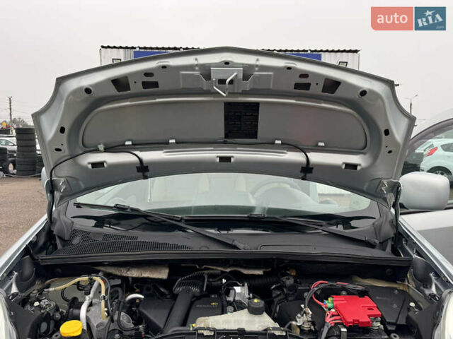Сірий Рено Кєнгу, об'ємом двигуна 1.5 л та пробігом 227 тис. км за 9500 $, фото 65 на Automoto.ua