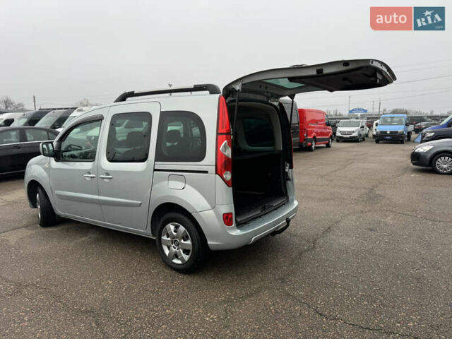 Сірий Рено Кєнгу, об'ємом двигуна 1.5 л та пробігом 227 тис. км за 9500 $, фото 56 на Automoto.ua