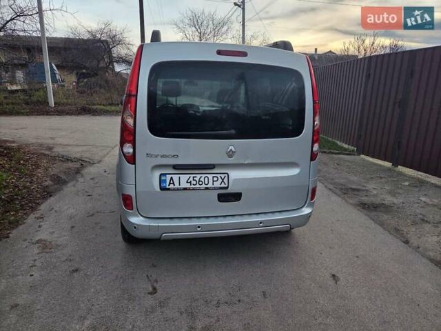 Серый Рено Кенгу, объемом двигателя 1.6 л и пробегом 120 тыс. км за 3900 $, фото 7 на Automoto.ua