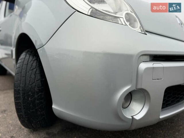 Сірий Рено Кєнгу, об'ємом двигуна 1.5 л та пробігом 227 тис. км за 9500 $, фото 24 на Automoto.ua