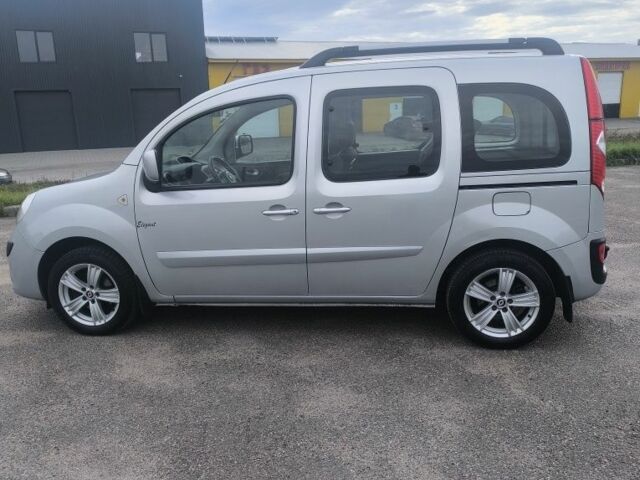 Сірий Рено Кєнгу, об'ємом двигуна 1.5 л та пробігом 203 тис. км за 8850 $, фото 4 на Automoto.ua