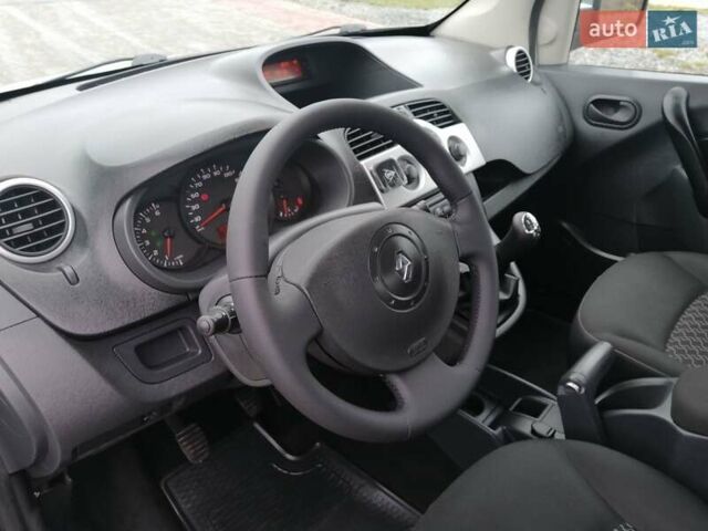 Сірий Рено Кєнгу, об'ємом двигуна 1.5 л та пробігом 219 тис. км за 8750 $, фото 20 на Automoto.ua