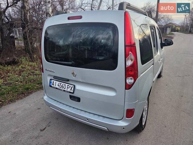 Серый Рено Кенгу, объемом двигателя 1.6 л и пробегом 120 тыс. км за 3900 $, фото 6 на Automoto.ua