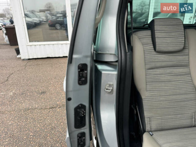 Сірий Рено Кєнгу, об'ємом двигуна 1.5 л та пробігом 227 тис. км за 9500 $, фото 30 на Automoto.ua