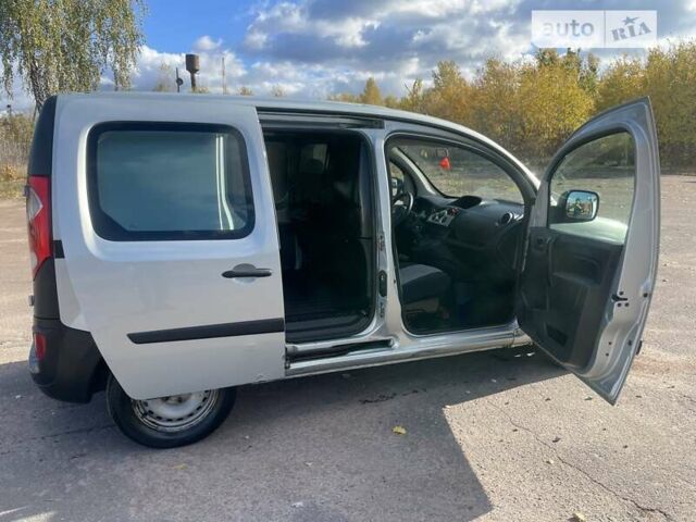 Сірий Рено Кєнгу, об'ємом двигуна 1.46 л та пробігом 375 тис. км за 5100 $, фото 3 на Automoto.ua