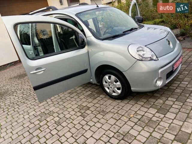 Рено Кенгу 2013 в Луцке на Automoto.ua Серый Рено Кенгу, объемом двигателя 1.5 л и пробегом 268 тыс. км за 8350 $, фото 17 на Automoto.ua