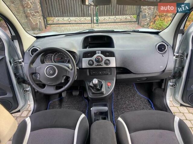 Рено Кенгу 2013 в Луцке на Automoto.ua Серый Рено Кенгу, объемом двигателя 1.5 л и пробегом 268 тыс. км за 8350 $, фото 12 на Automoto.ua