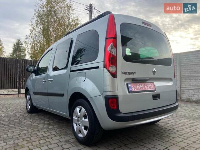 Рено Кенгу 2013 в Луцке на Automoto.ua Серый Рено Кенгу, объемом двигателя 1.5 л и пробегом 268 тыс. км за 8350 $, фото 2 на Automoto.ua