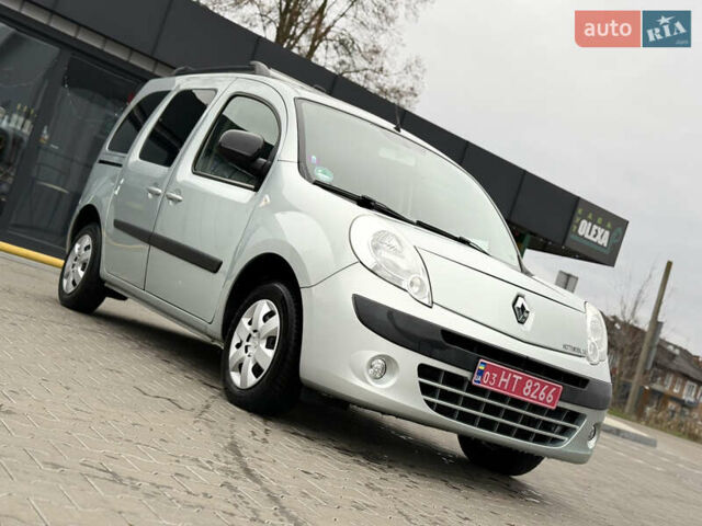 Сірий Рено Кєнгу, об'ємом двигуна 1.6 л та пробігом 172 тис. км за 7700 $, фото 17 на Automoto.ua