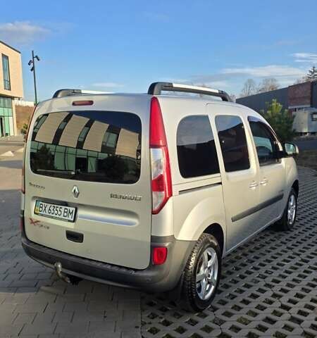 Серый Рено Кенгу, объемом двигателя 1.46 л и пробегом 180 тыс. км за 12500 $, фото 3 на Automoto.ua