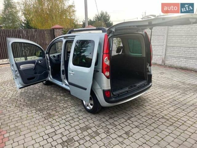 Рено Кенгу 2013 в Луцке на Automoto.ua Серый Рено Кенгу, объемом двигателя 1.5 л и пробегом 268 тыс. км за 8350 $, фото 14 на Automoto.ua
