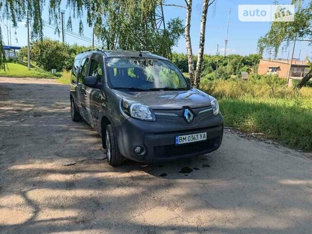 Серый Рено Кенгу, объемом двигателя 0 л и пробегом 105 тыс. км за 8900 $, фото 8 на Automoto.ua