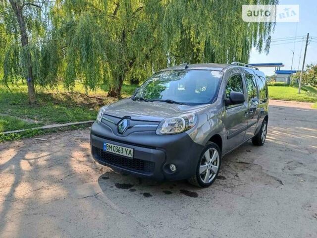 Серый Рено Кенгу, объемом двигателя 0 л и пробегом 105 тыс. км за 8900 $, фото 13 на Automoto.ua