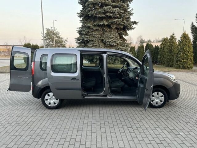 Сірий Рено Кєнгу, об'ємом двигуна 1.5 л та пробігом 218 тис. км за 6250 $, фото 6 на Automoto.ua