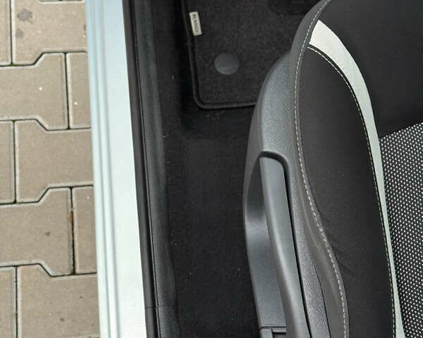 Сірий Рено Кєнгу, об'ємом двигуна 1.6 л та пробігом 172 тис. км за 7700 $, фото 59 на Automoto.ua