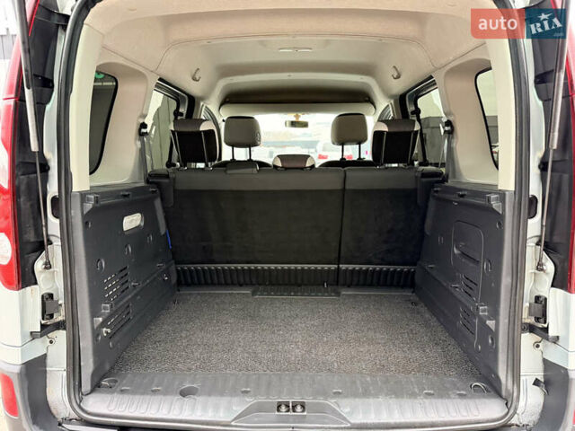 Сірий Рено Кєнгу, об'ємом двигуна 1.6 л та пробігом 172 тис. км за 7700 $, фото 123 на Automoto.ua