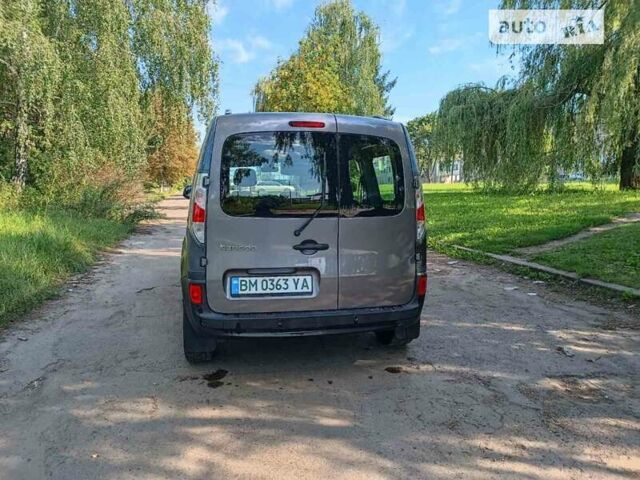 Серый Рено Кенгу, объемом двигателя 0 л и пробегом 105 тыс. км за 8900 $, фото 10 на Automoto.ua