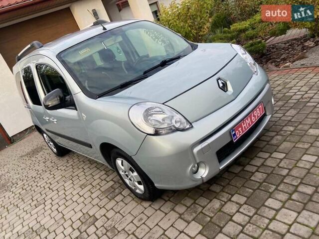 Рено Кенгу 2013 в Луцке на Automoto.ua Серый Рено Кенгу, объемом двигателя 1.5 л и пробегом 268 тыс. км за 8350 $, фото 8 на Automoto.ua