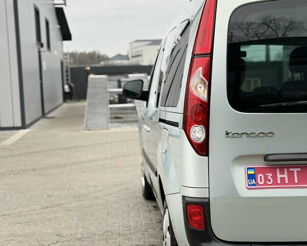 Сірий Рено Кєнгу, об'ємом двигуна 1.6 л та пробігом 172 тис. км за 7700 $, фото 22 на Automoto.ua