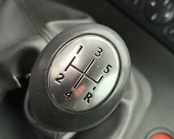 Сірий Рено Кєнгу, об'ємом двигуна 1.6 л та пробігом 172 тис. км за 7700 $, фото 69 на Automoto.ua