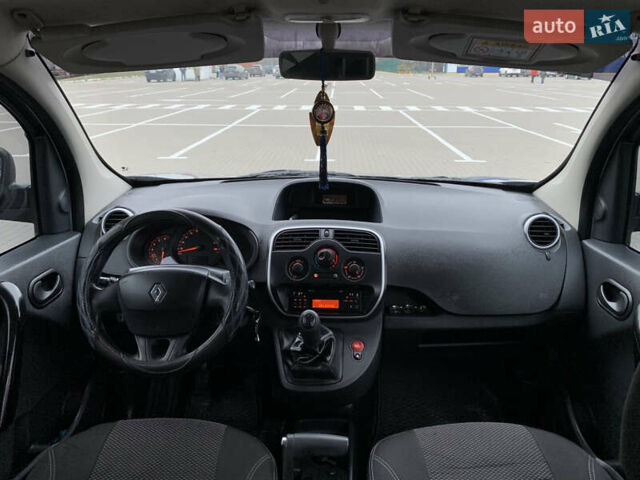 Серый Рено Кенгу, объемом двигателя 1.5 л и пробегом 308 тыс. км за 7999 $, фото 17 на Automoto.ua