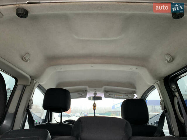 Серый Рено Кенгу, объемом двигателя 1.5 л и пробегом 308 тыс. км за 7999 $, фото 19 на Automoto.ua